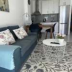 Appartamento Sunny Tanife By Yumbo