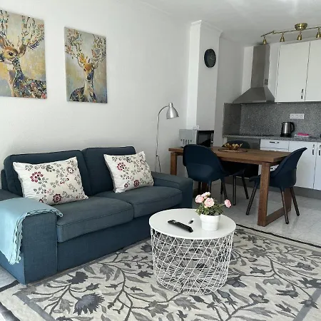 Apartment Sunny Tanife By Yumbo
