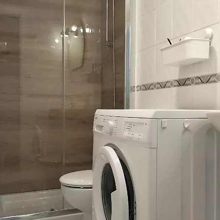 Sunny Tanife By Yumbo