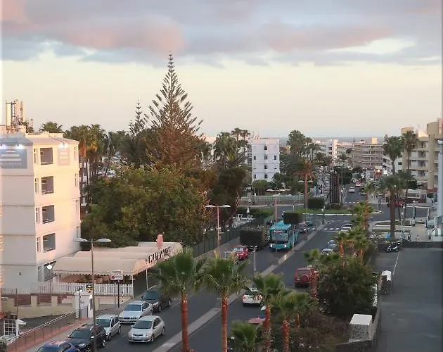 Sunny Tanife By Yumbo Playa del Inglés