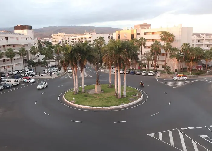 Sunny Tanife By Yumbo * Playa del Inglés