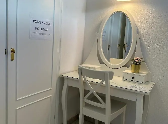 Sunny Tanife By Yumbo *