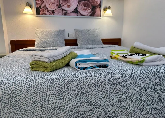 Sunny Tanife By Yumbo * プラヤ・デル・イングレス