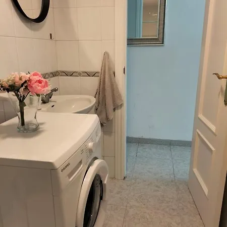 Апартаменти Sunny Tanife By Yumbo *