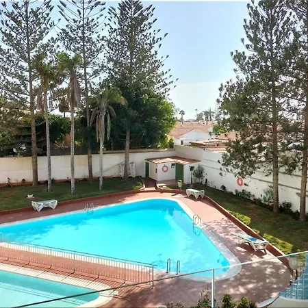 Sunny Tanife By Yumbo Апартаменти