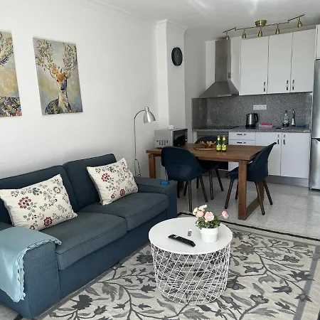 Sunny Tanife By Yumbo *